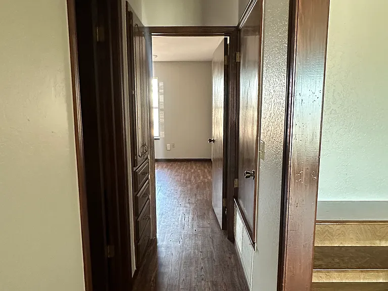 1800 Suzanne Dr — Photo 11