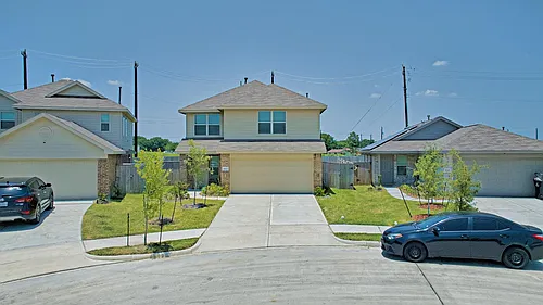 4207 Palmetto Grove Ln Photo 1