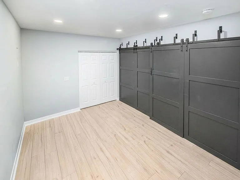 271 Neruda Ave — Photo 59