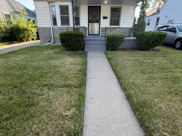 8661 Auburn St, Detroit, MI 48228