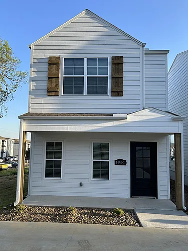 1254 W Hendrix St #2 Photo 1