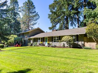19167 Longfellow Ave, Lake Oswego, OR 97035
