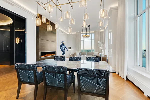 Sold by Compass | media 6