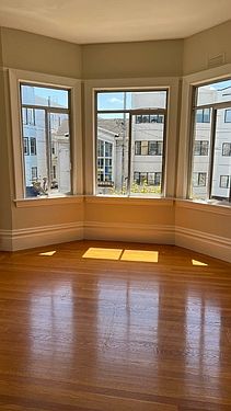 5th image of 4028 California St