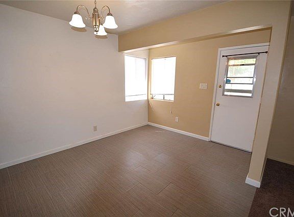 3rd image of 508 W Avenue J6