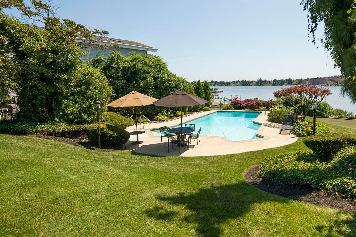 108 Conover Ln, Red Bank, NJ 07701 Zillow