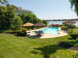 108 Conover Ln, Red Bank, NJ 07701