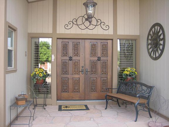 4th image of 1112 N Villa Nueva Dr