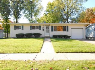 440 Moule Dr, Florissant, MO 63031