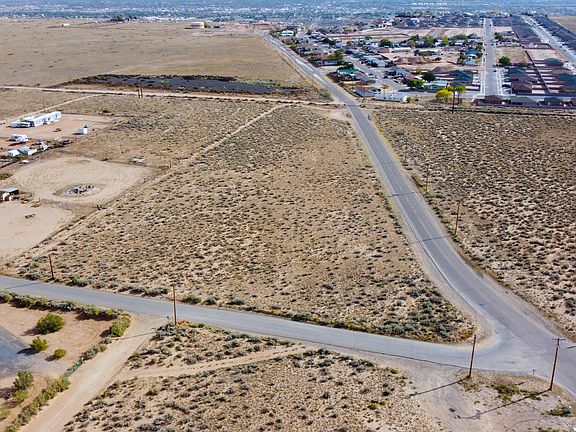 2nd image of Camino Del Llano