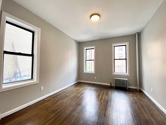 Rented by Bruma Realty LLC | media 2