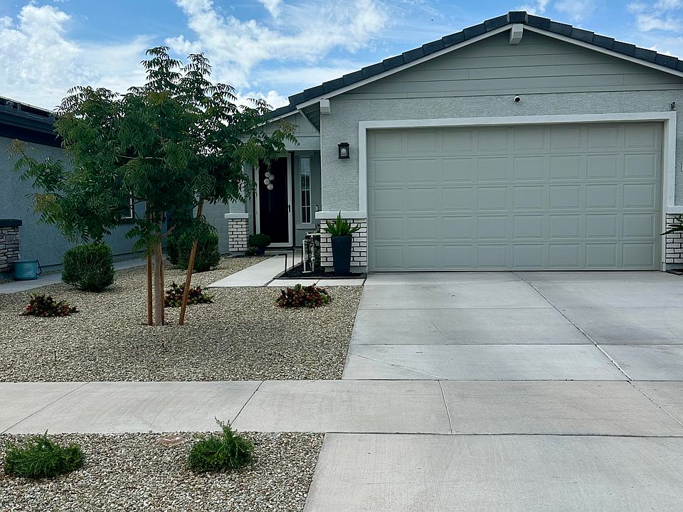 1st image of 17467 W Via De Luna Dr