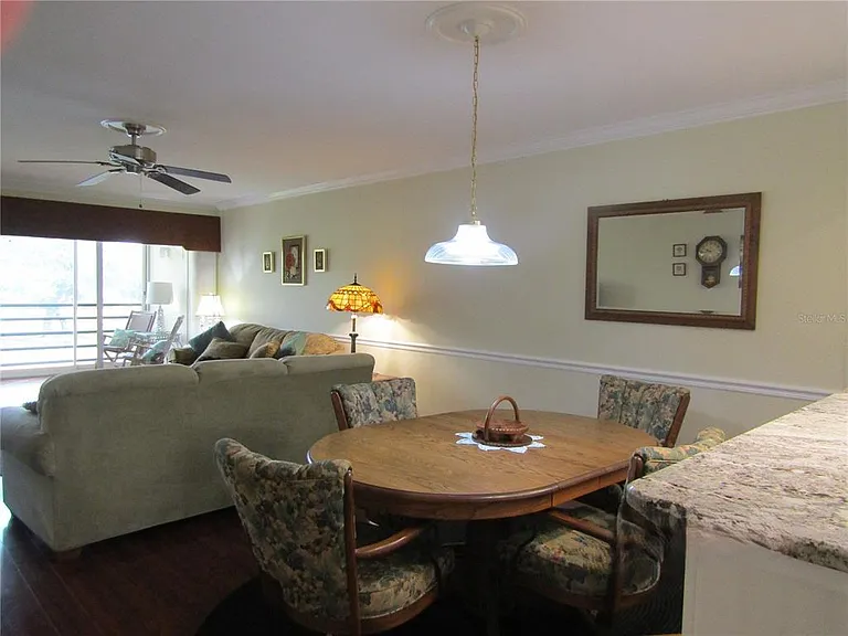 7351 W Country Club Dr N #202 — Photo 7