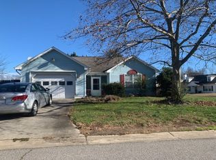 409 Collier Cres, Suffolk, VA 23434