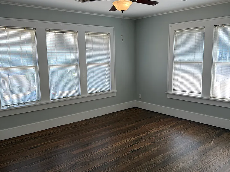 524 E Oklahoma Ave — Photo 5