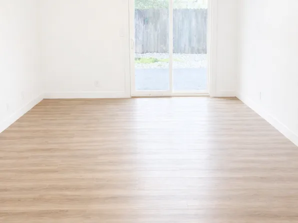 82 W Ramona St, Ventura, CA
