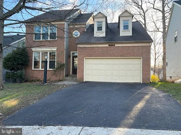 5814 Deer Pond Rd, Centreville, VA 20120