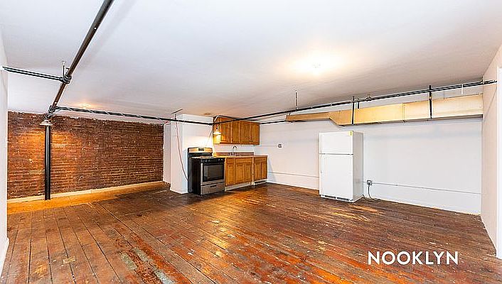 1st image of 27 Arion Pl APT 218