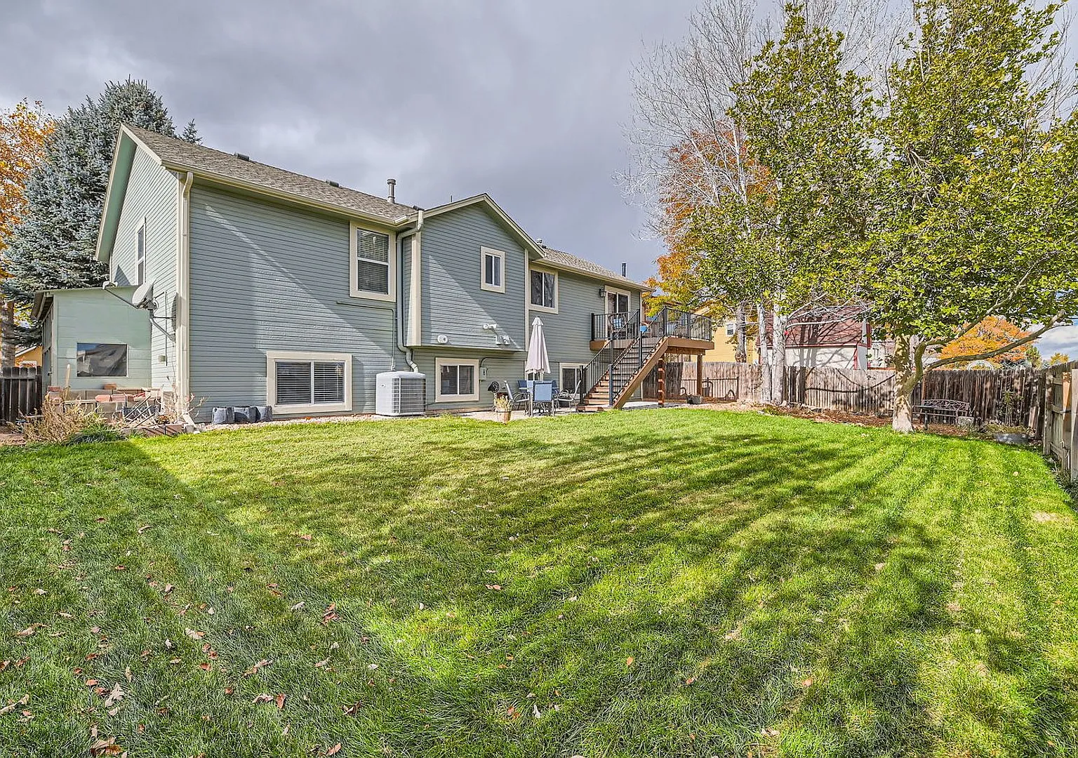 Stunning 4 BDR Fully Furnished Home in Broomfield — Photo 4