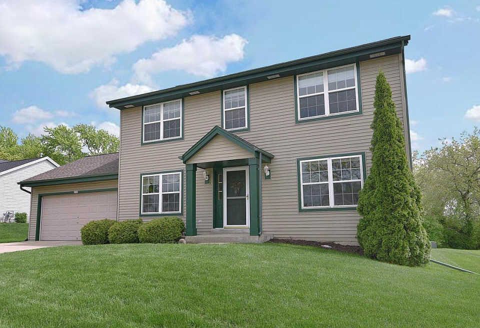 1st image of 2729 Fieldridge Dr
