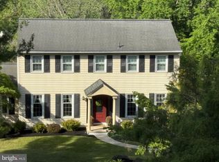 41 Estates Dr, Reading, PA 19606