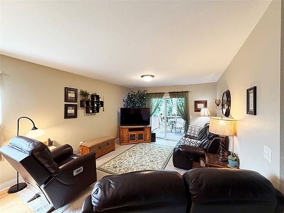 4th image of 770 Diamond Lane
