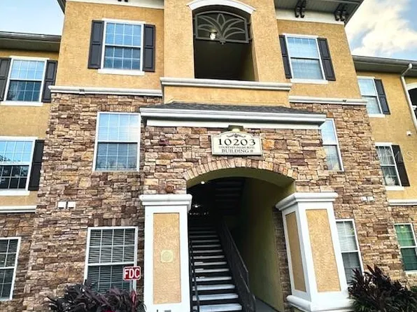 10203 COURTNEY PALMS BOULEVARD #202, TAMPA, FL 33619