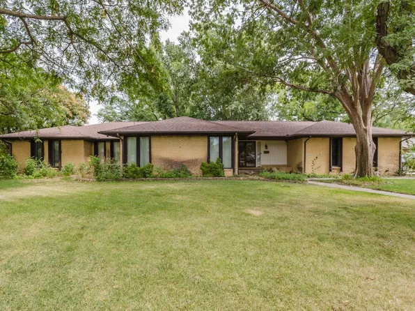 2243 W Bella Vis, Wichita, KS 67203