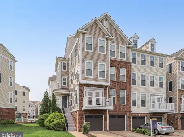 42203 Shorecrest Ter, Aldie, VA 20105