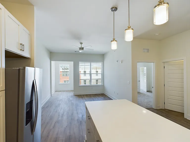 Anchor 934 Apartments — Photo 68