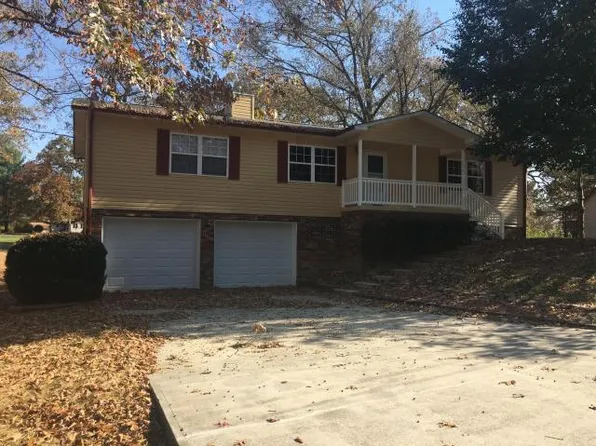 3120 Seminole Loop, Crossville, TN 38572
