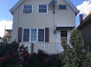 12 Louis St, Chelsea, MA 02150