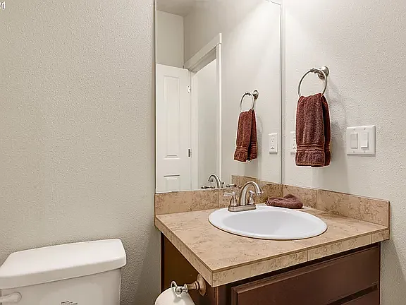 13593 SE Genoa Dr — Photo 5