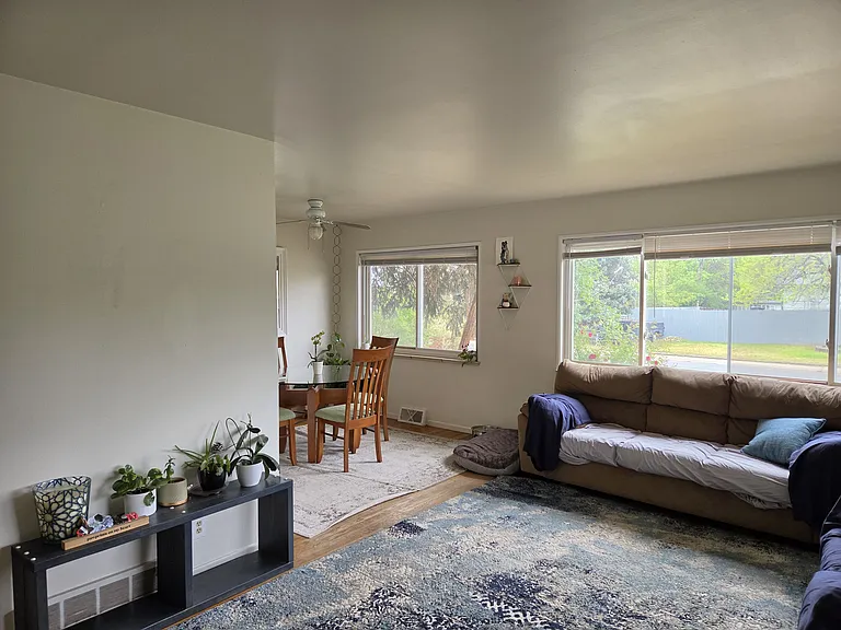 6635 Saulsbury St — Photo 5