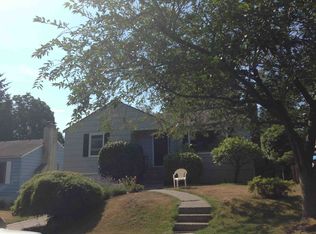 3047 NE 97th St, Seattle, WA 98115