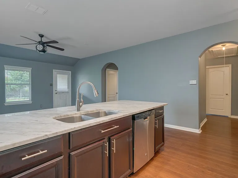 292 Strawberry Blonde Dr — Photo 10