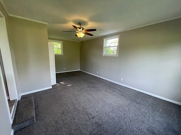4th image of 422 Burch Rd
