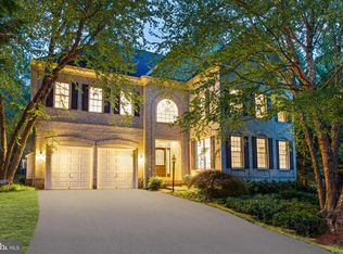 5439 Alta Vista Rd, Bethesda, MD 20814