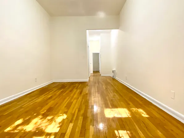 408 East 83rd Street image 6 of 23