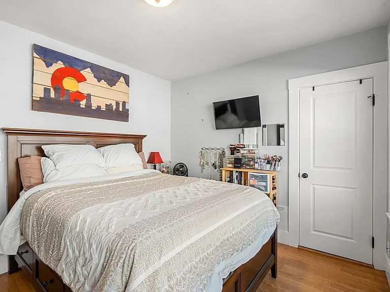 107 Winthrop St #2 — Photo 7