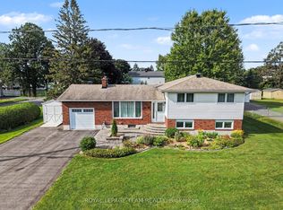 28 Gamble Dr, Ottawa, ON K0A 2Z0
