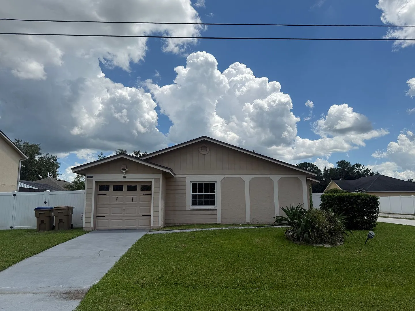 Charming 3-Bedroom Home with Modern Upgrades in Poinciana, FL — Photo 2