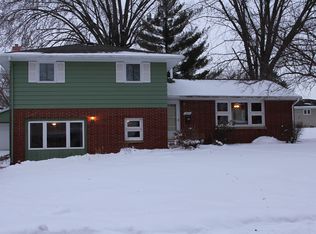 1825 1st Ave NW, Waverly, IA 50677
