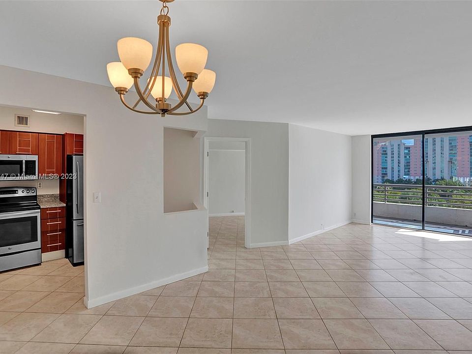 1st image of 3300 NE 191st St APT 1016
