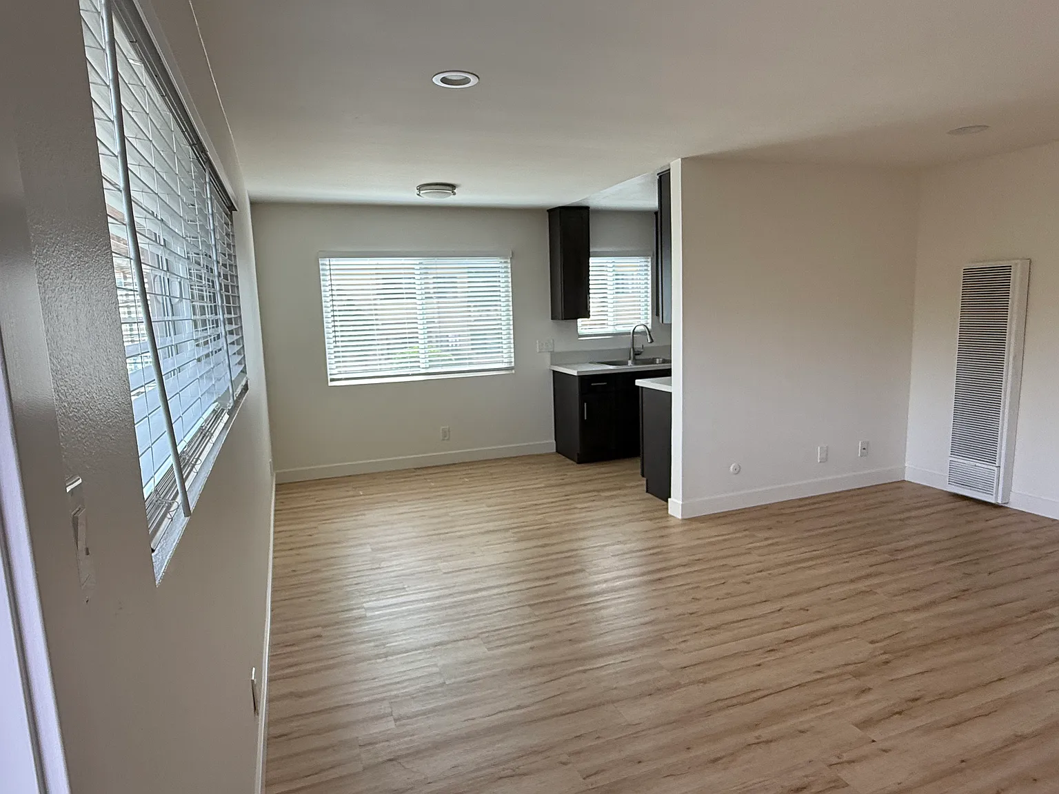 1 bed, 725 sqft, $1,895 — Photo 2