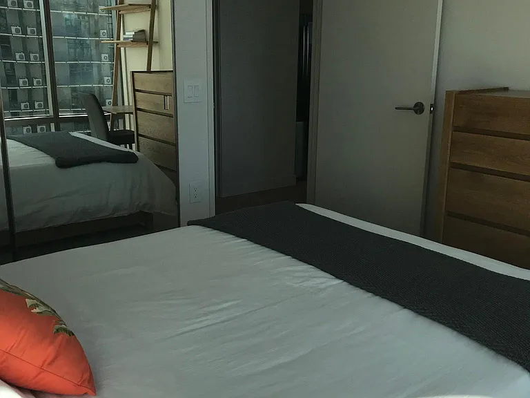 1001 Queen St #2313 — Photo 11
