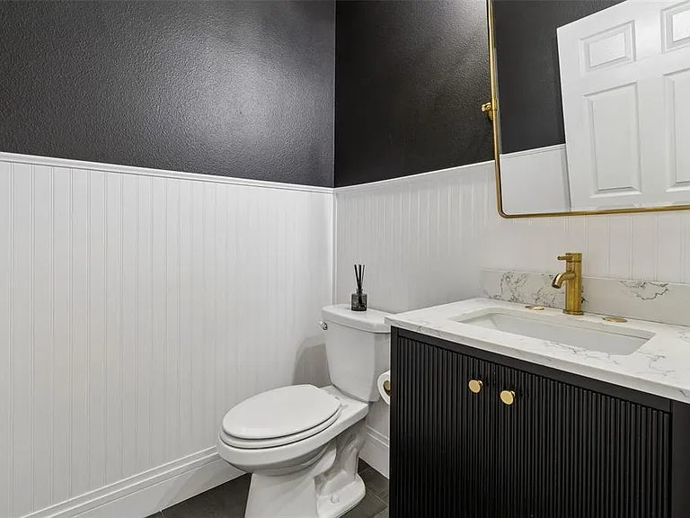 9210 Fox Sparrow Rd — Photo 18