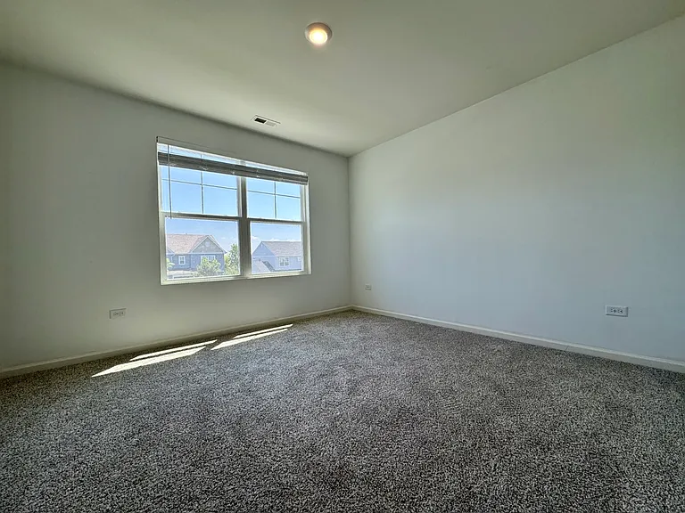 13520 S Carmel Blvd — Photo 10