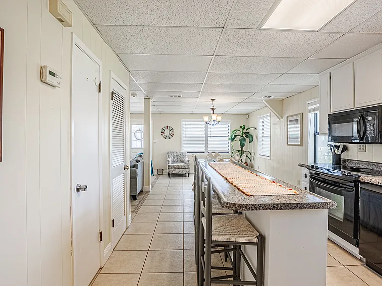 405 Dolphin St #B — Photo 20