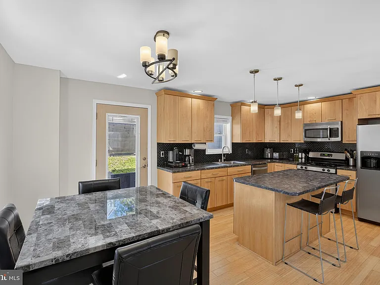 816 Naylors Run Rd — Photo 14